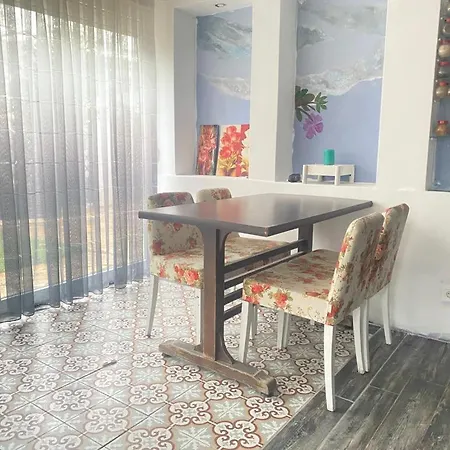 Modern Flat Next To The Beach *