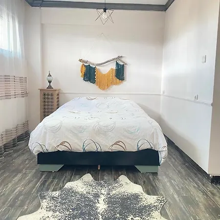 Modern Flat Next To The Beach